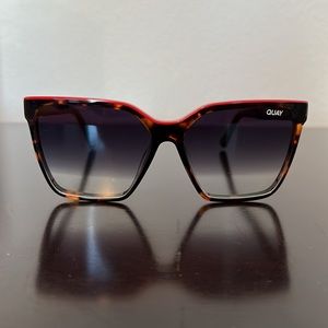 Quay Level Up Square Sunglasses, Tort Red/ Black Fade Lens